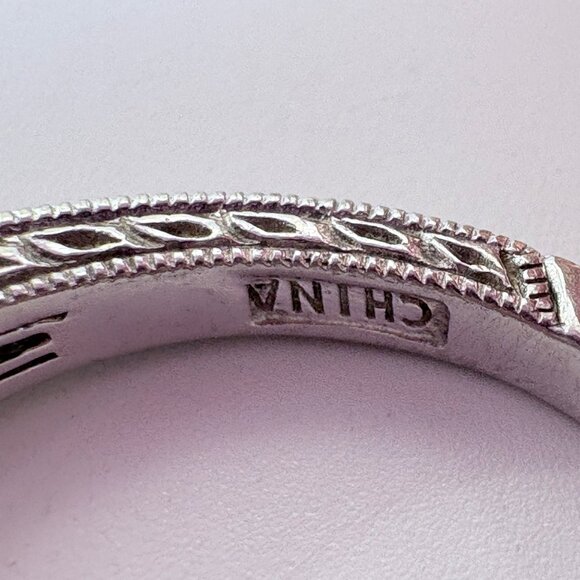 VTG Sterling Silver 925 Cubic Zirconia Prong Set Statement Ring Size 9 - Picture 7 of 11